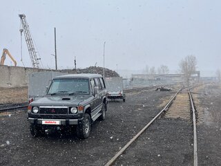 1990 Mitsubishi Pajero I, серый, 570000 рублей, вид 5