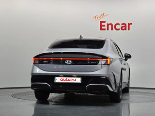 2025 Hyundai Sonata VIII (DN8) Рестайлинг, серебристый, 2641001 рублей, вид 3
