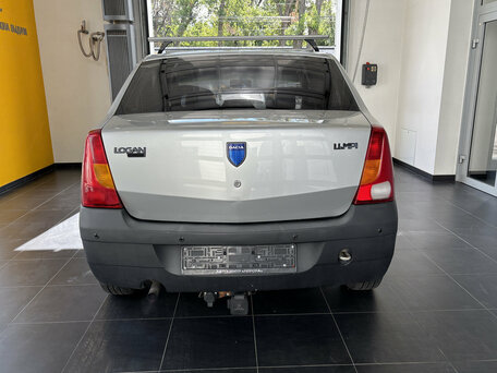 2006 Dacia Logan I, серый, 250000 рублей, вид 5