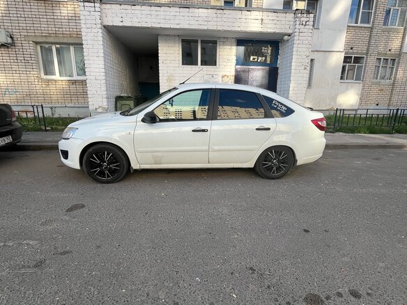 2018 Lada (ВАЗ) Granta I, белый, 550000 рублей - вид 5