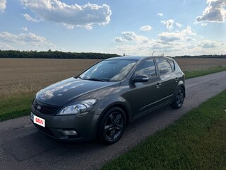 2010 Kia Ceed I Рестайлинг, серый, 690000 рублей, вид 1
