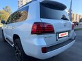 2010 Lexus LX 570 III, белый, 2590000 рублей - вид 6