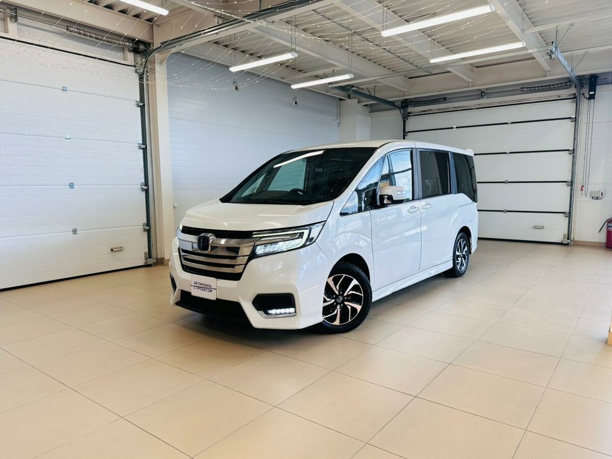 Открыть фотографии: Honda Stepwgn V Рестайлинг