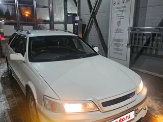 1997 Toyota Mark II Qualis VIII (X100), белый, 450000 рублей, вид 5