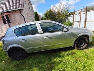 2008 Opel Astra H Рестайлинг, серебристый, 600000 рублей, вид 2