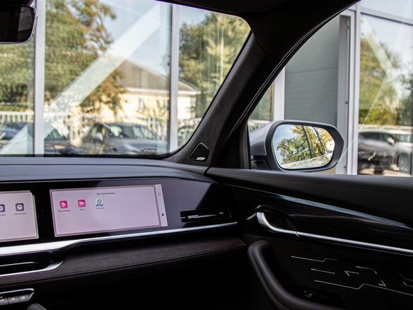 2025 Geely Monjaro I, серый, 4954990 рублей - вид 12