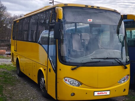 2006 King Long XMQ6840G, жёлтый, 1500000 рублей, вид 2