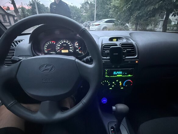 2007 Hyundai Accent ТагАЗ II, серебристый, 370000 рублей - вид 11