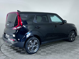 2022 Kia Soul III, чёрный, 1950000 рублей, вид 5