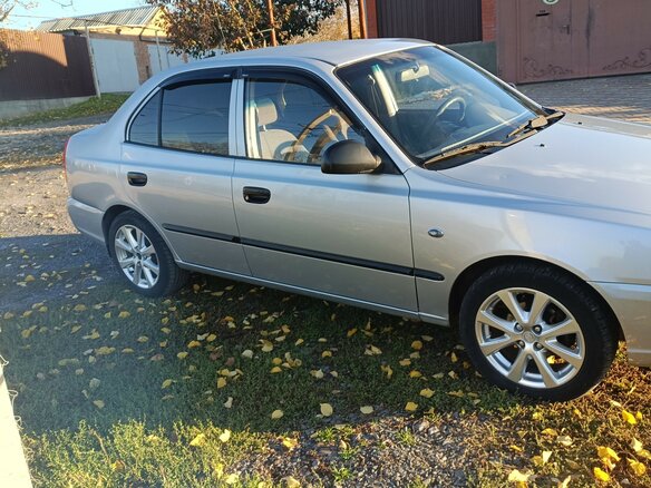2006 Hyundai Accent ТагАЗ II, серебристый, 450000 рублей - вид 1