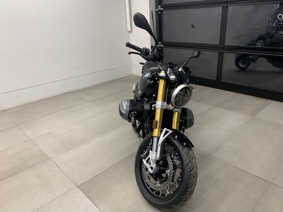2024 BMW R 12 Nine T, чёрный, 1999000 рублей - вид 2