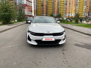 2020 Kia K5 III, белый, 1900000 рублей, вид 2