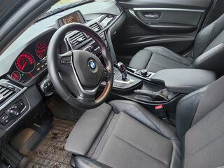 2015 BMW 3 серии 320d xDrive VI (F3x) Рестайлинг, чёрный, 3000000 рублей, вид 5