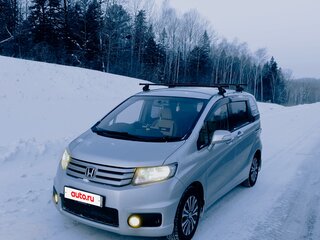 2012 Honda Freed Spike I Рестайлинг, серебристый, 900000 рублей, вид 1