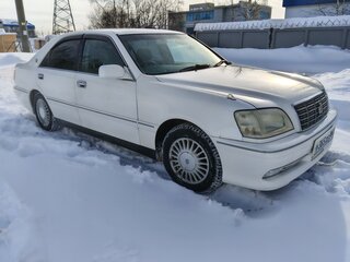 2001 Toyota Crown XI (S170), белый, 950000 рублей, вид 2