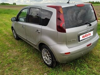 2011 Nissan Note I Рестайлинг, серый, 730000 рублей, вид 4