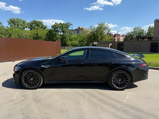2019 Mercedes-Benz AMG GT 4-Door Coupe 43 I, чёрный, 7090000 рублей, вид 3