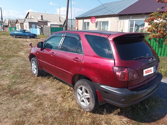 1998 Toyota Harrier I (XU10), пурпурный - вид 3