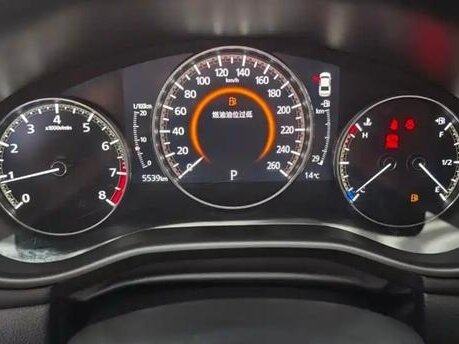 2026 Mazda 3 Axela IV (BP), белый, 1980000 рублей - вид 8