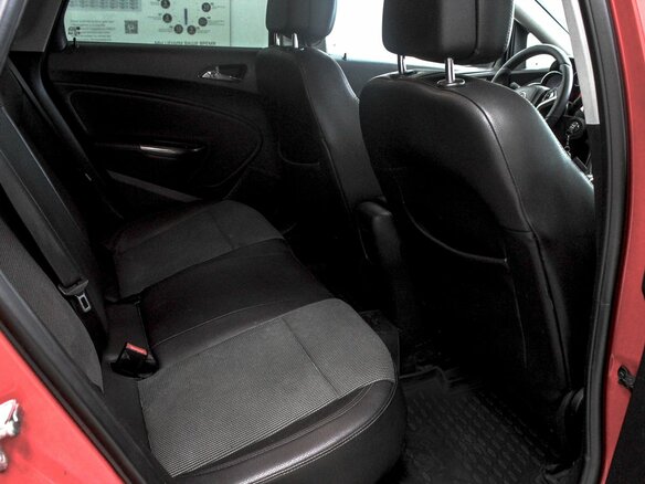 2012 Opel Astra J, красный - вид 8