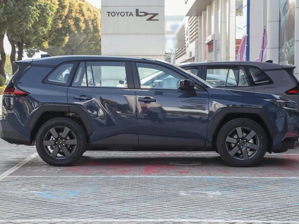 2026 Toyota RAV4 VI (XA60), синий - вид 7