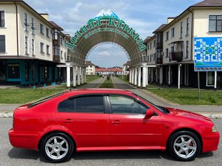 2000 Skoda Octavia I (A4) Рестайлинг, красный, 510000 рублей, вид 3