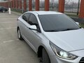2018 Hyundai Solaris II, серебристый, 1400000 рублей - вид 4