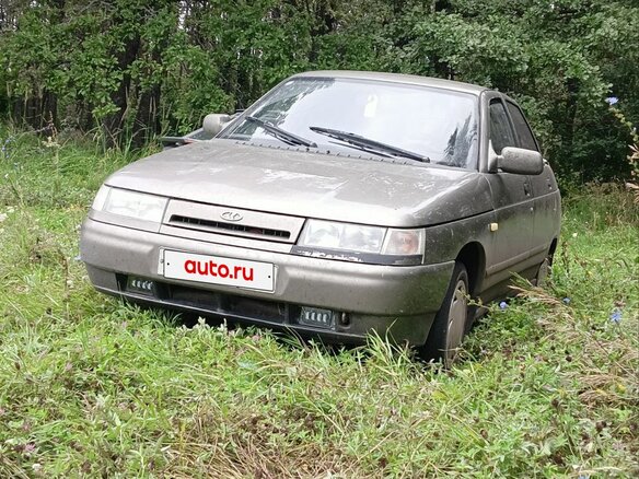2001 Lada (ВАЗ) 2110, серебристый, 80000 рублей