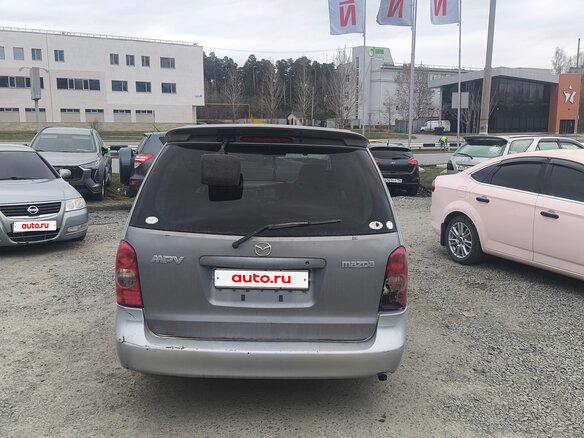 2003 Mazda MPV II (LW), серебристый, 300000 рублей - вид 2