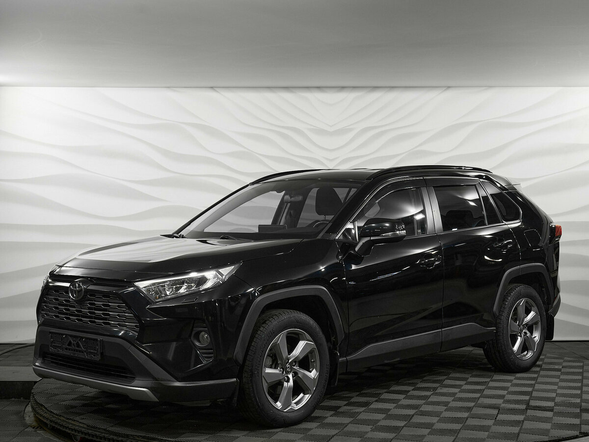 Открыть фотографии: Toyota RAV4 V (XA50)