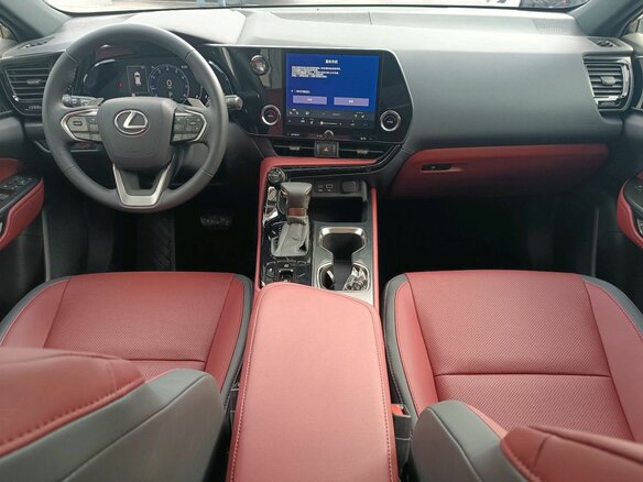 2025 Lexus NX 200 II, белый, 6450000 рублей - вид 8