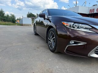 2016 Lexus ES 200 VI Рестайлинг, коричневый, 2150000 рублей, вид 1
