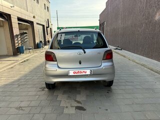 2001 Toyota Vitz I (P10), серебристый, 350000 рублей, вид 5