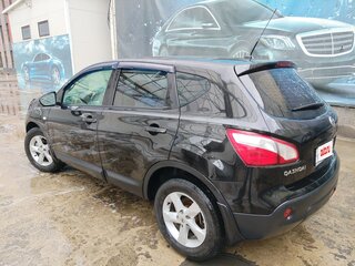 2012 Nissan Qashqai I Рестайлинг, чёрный, 850000 рублей, вид 5