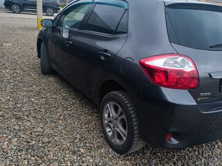 2010 Toyota Auris I Рестайлинг, серый, 700000 рублей, вид 5