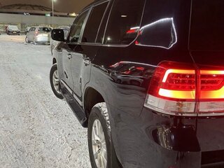 2018 Toyota Land Cruiser 200 Series Рестайлинг 2, чёрный, 8500000 рублей, вид 5