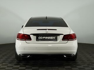 2013 Mercedes-Benz E-Класс 200 IV (W212, S212, C207) Рестайлинг, белый, 1948000 рублей, вид 4