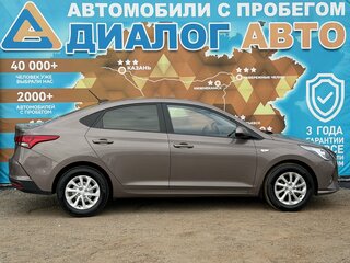 2021 Hyundai Solaris II Рестайлинг, серый, 1660000 рублей, вид 2