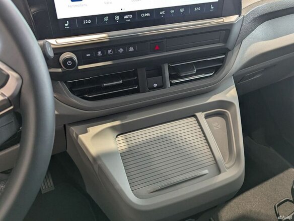 2025 Volkswagen Caravelle T7, чёрный, 11990000 рублей - вид 20