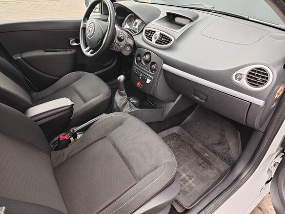 2009 Renault Clio III Рестайлинг, белый, 628200 рублей - вид 11