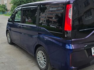2015 Honda Stepwgn V, синий, 1550000 рублей, вид 3