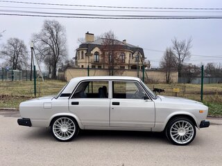 2011 Lada (ВАЗ) 2107, серебристый, 600000 рублей, вид 4
