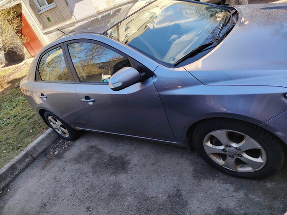 2010 Kia Cerato 6-speed II, белый, 750000 рублей - вид 5