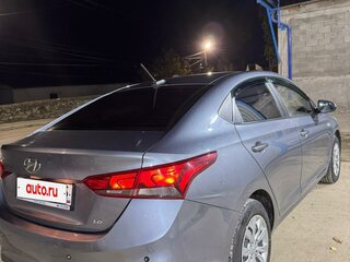 2018 Hyundai Solaris II, серый, 1250000 рублей, вид 4