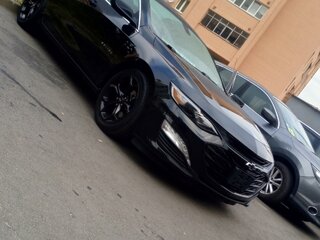 2020 Chevrolet Malibu IX Рестайлинг, чёрный, 1800000 рублей, вид 4