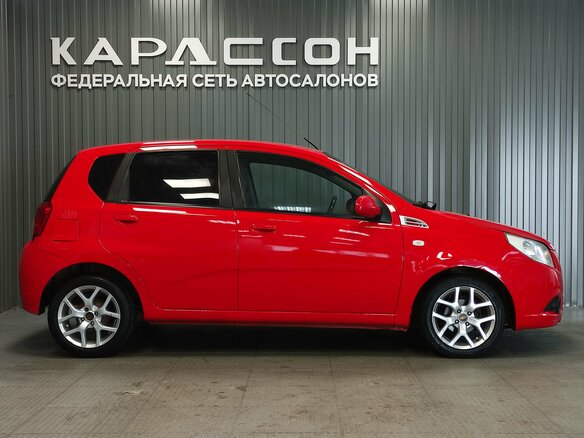 2008 Chevrolet Aveo I Рестайлинг, красный, 323000 рублей - вид 5