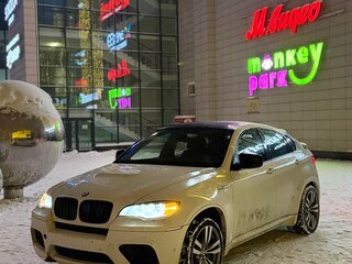 2012 BMW X6 M I (E71) Рестайлинг, белый, 2200000 рублей, вид 1