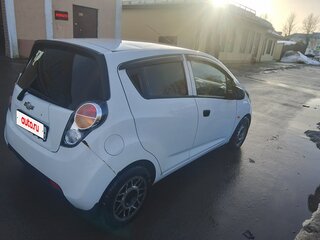 2011 Chevrolet Spark III, белый, 370000 рублей, вид 3
