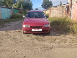 1992 Opel Astra F, красный, 155000 рублей, вид 1