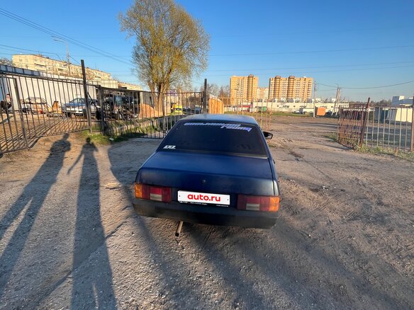 2001 Lada (ВАЗ) 21099, серебристый, 95000 рублей
